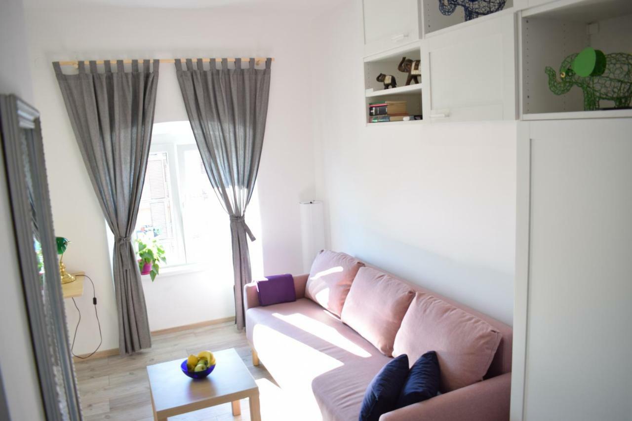 Apartman "Nicole" Pula Exterior photo